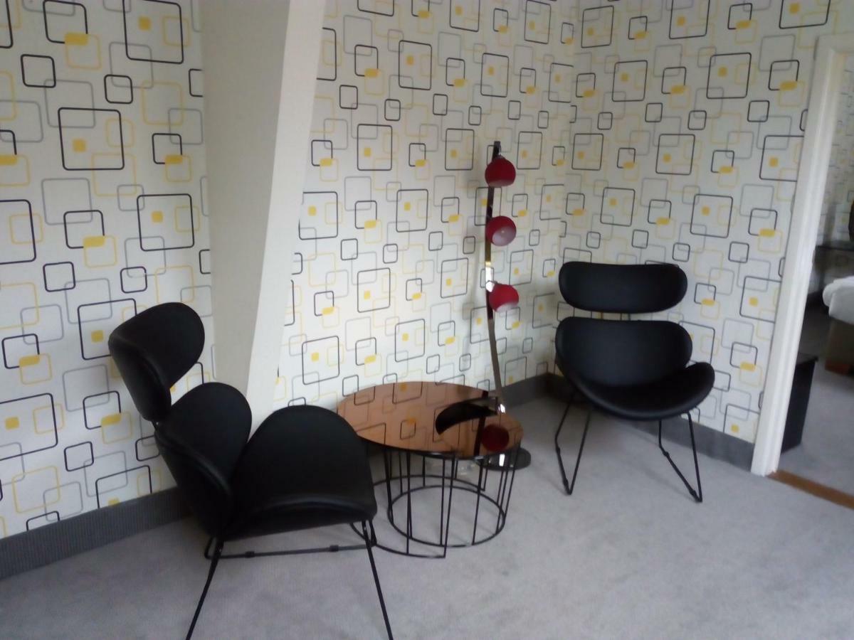 Couette-café Verdi 3*